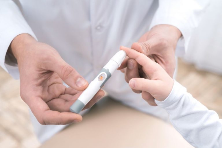 Los niños también tienen diabetes.